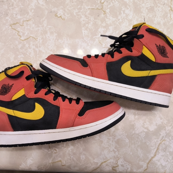 Jordan 1 High Zoom Air CMFT Black Chile Red ct0978-006 - Picture 1 of 7